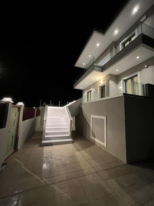 Villa Maria Eirini Lechaio エクステリア 写真